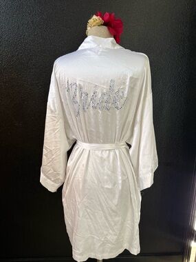 Victoria's Secret White Satin Robe with Pink Label